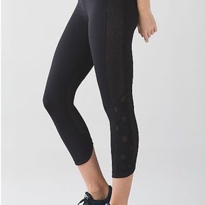 Lululemon Black Mesh Criss Cross Cropped Leggings